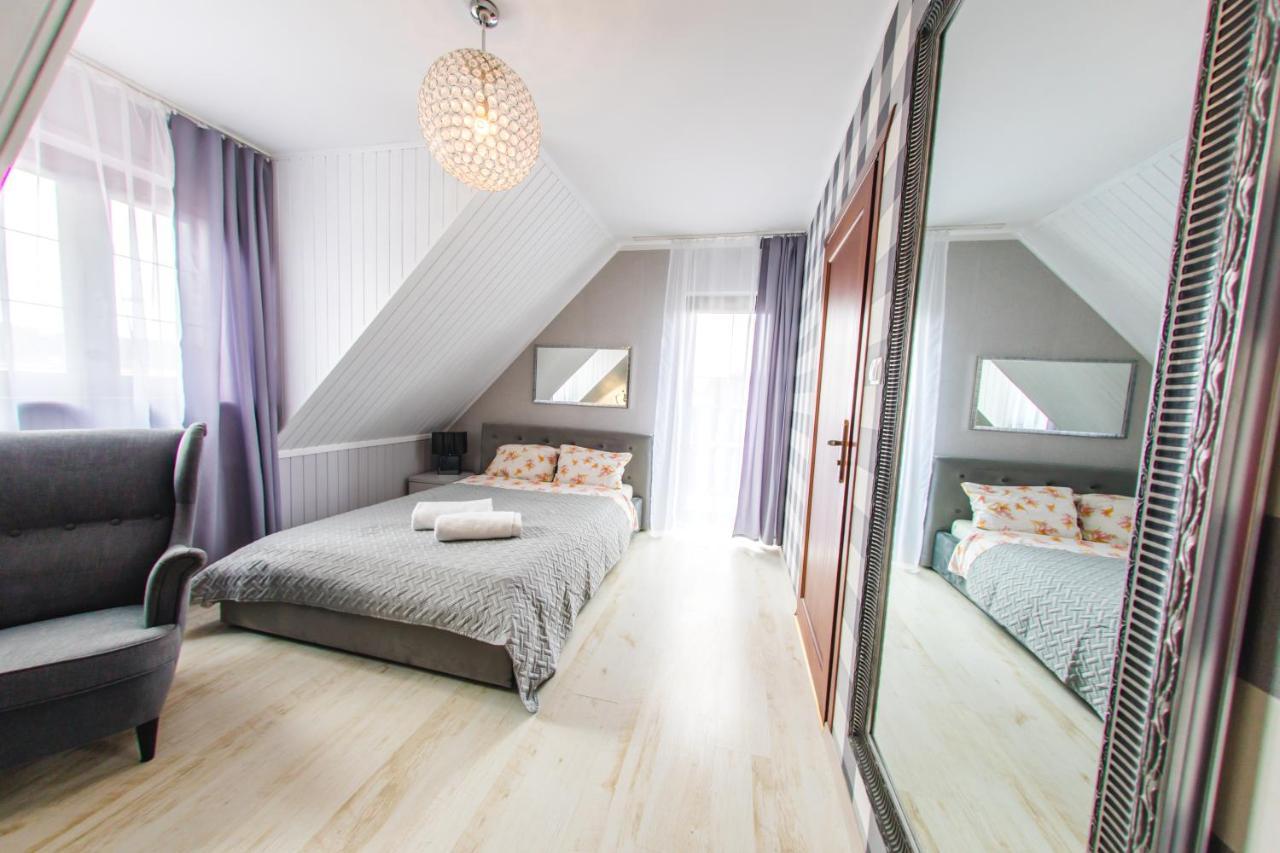 Gosciniec Pod Lipa Apartment Mikolajki  Exterior photo